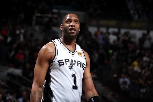 孙铭徽赛后感到不适呕吐 直接赴医院进行检查